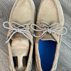 Men’s Sperry loafers.